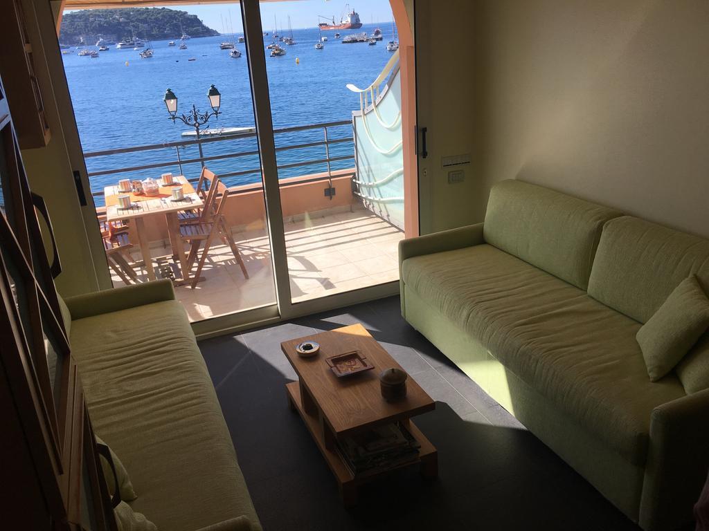 Studio Bay View By Icasamia Apartment วีลล์ฟรองซ์-ซูร์-แมร์ ภายนอก รูปภาพ
