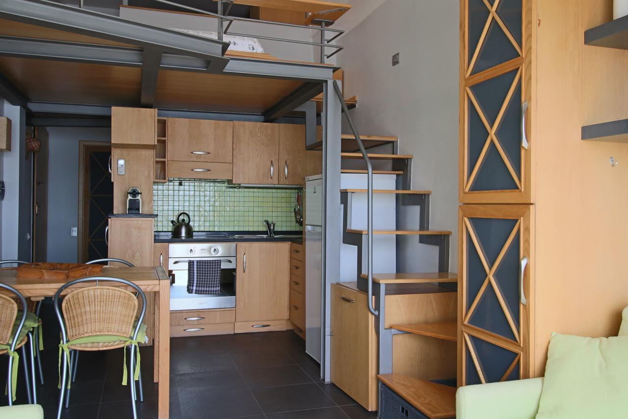 Studio Bay View By Icasamia Apartment วีลล์ฟรองซ์-ซูร์-แมร์ ภายนอก รูปภาพ