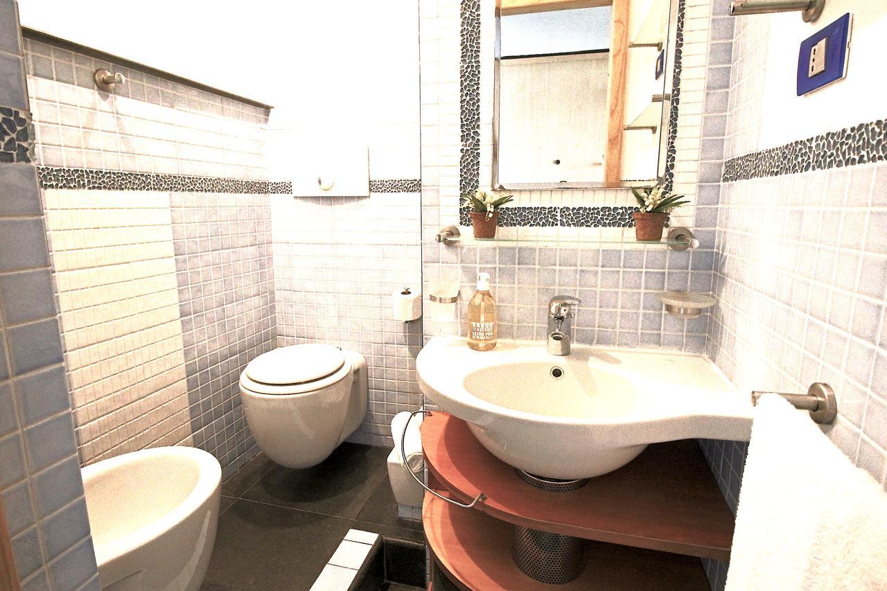 Studio Bay View By Icasamia Apartment วีลล์ฟรองซ์-ซูร์-แมร์ ภายนอก รูปภาพ
